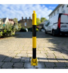 810 Fold Down Parking Post